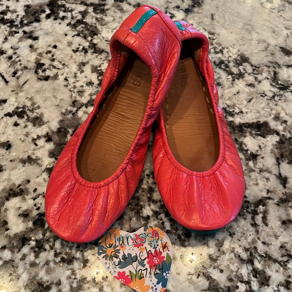 Poppy Tieks size 8 GUC